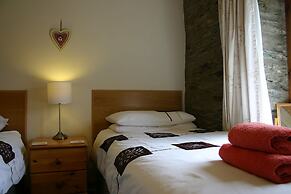 Troedyrhiw Holiday Cottages