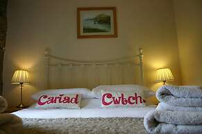 Troedyrhiw Holiday Cottages