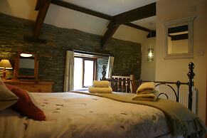Troedyrhiw Holiday Cottages