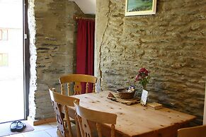 Troedyrhiw Holiday Cottages