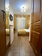 Boomerang Business Hotel