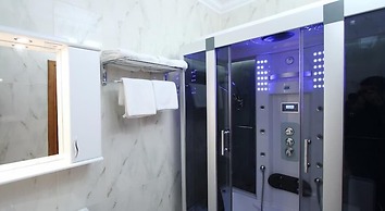 Boomerang Business Hotel