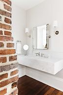 86 Cannon Charleston - Adults Only