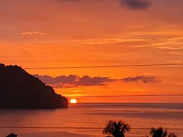 Las Cuevas Beach Lodge