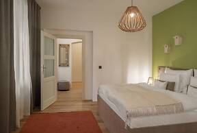 4 Trees Apartments by Adrez Living