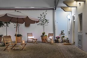 4 Trees Apartments by Adrez Living