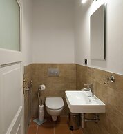 4 Trees Apartments by Adrez Living