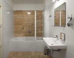 4 Trees Apartments by Adrez Living