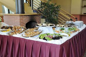Country Lodge Hotel & Resort