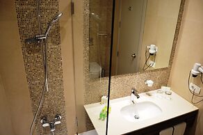 Country Lodge Hotel & Resort