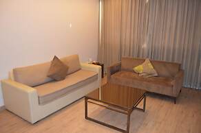 Country Lodge Hotel & Resort