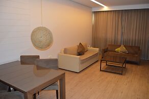 Country Lodge Hotel & Resort