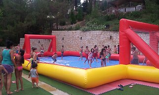 Country Lodge Hotel & Resort