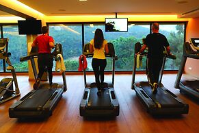 Country Lodge Hotel & Resort