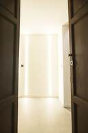 Alessia's Flat - Mac Mahon