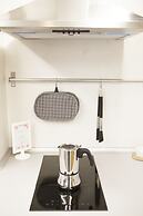 Alessia's Flat - Mac Mahon