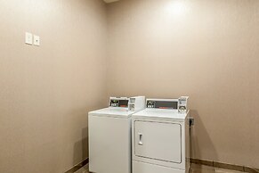 Cobblestone Hotel & Suites – Stevens Point