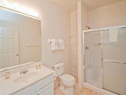 Bridgestreet at Easton Commons