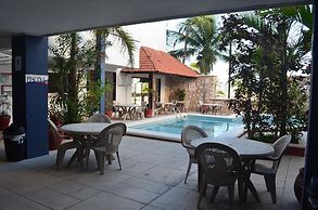 Progreso Beach Hotel