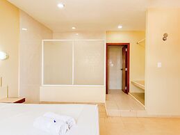 Progreso Beach Hotel