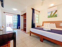 Progreso Beach Hotel