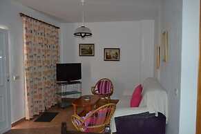 Casas María Carmona