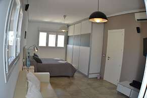 Casas María Carmona