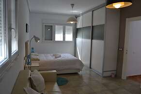 Casas María Carmona