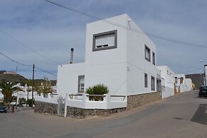 Casas María Carmona