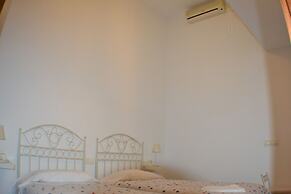 Casas María Carmona