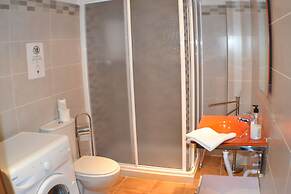 Casas María Carmona