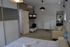 Casas María Carmona