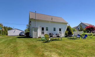 Carriage House Motel Cottages & Suites