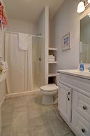 Carriage House Motel Cottages & Suites