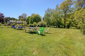 Carriage House Motel Cottages & Suites