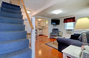 Carriage House Motel Cottages & Suites