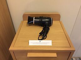 Baan Thew Talay Blue Sapphire