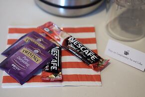 Baan Thew Talay Blue Sapphire