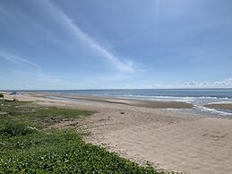 Baan Thew Talay Blue Sapphire