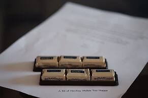 Baan Thew Talay Blue Sapphire