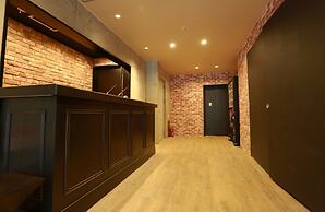 The Base Sakaihigashi Apartment Hotel