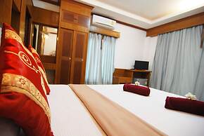 Lanta Nature Beach Resort