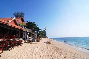 Lanta Nature Beach Resort