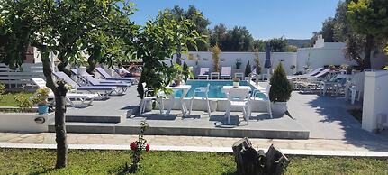 Skiathos Holiday Resort