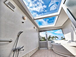 Nagahama Beach Resort Kanon