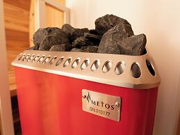 Nagahama Beach Resort Kanon