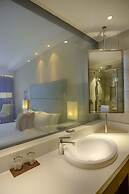 Crowne Plaza Nairobi Airport by IHG