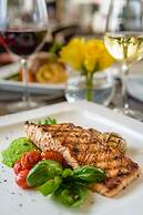 Crowne Plaza Nairobi Airport by IHG