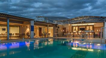 Crowne Plaza Nairobi Airport by IHG