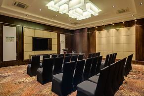 Crowne Plaza Nairobi Airport by IHG